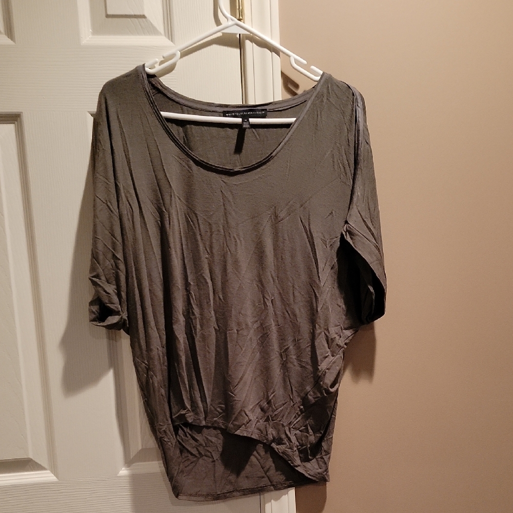 White House Black Market Charcoal Short Sleeve Top